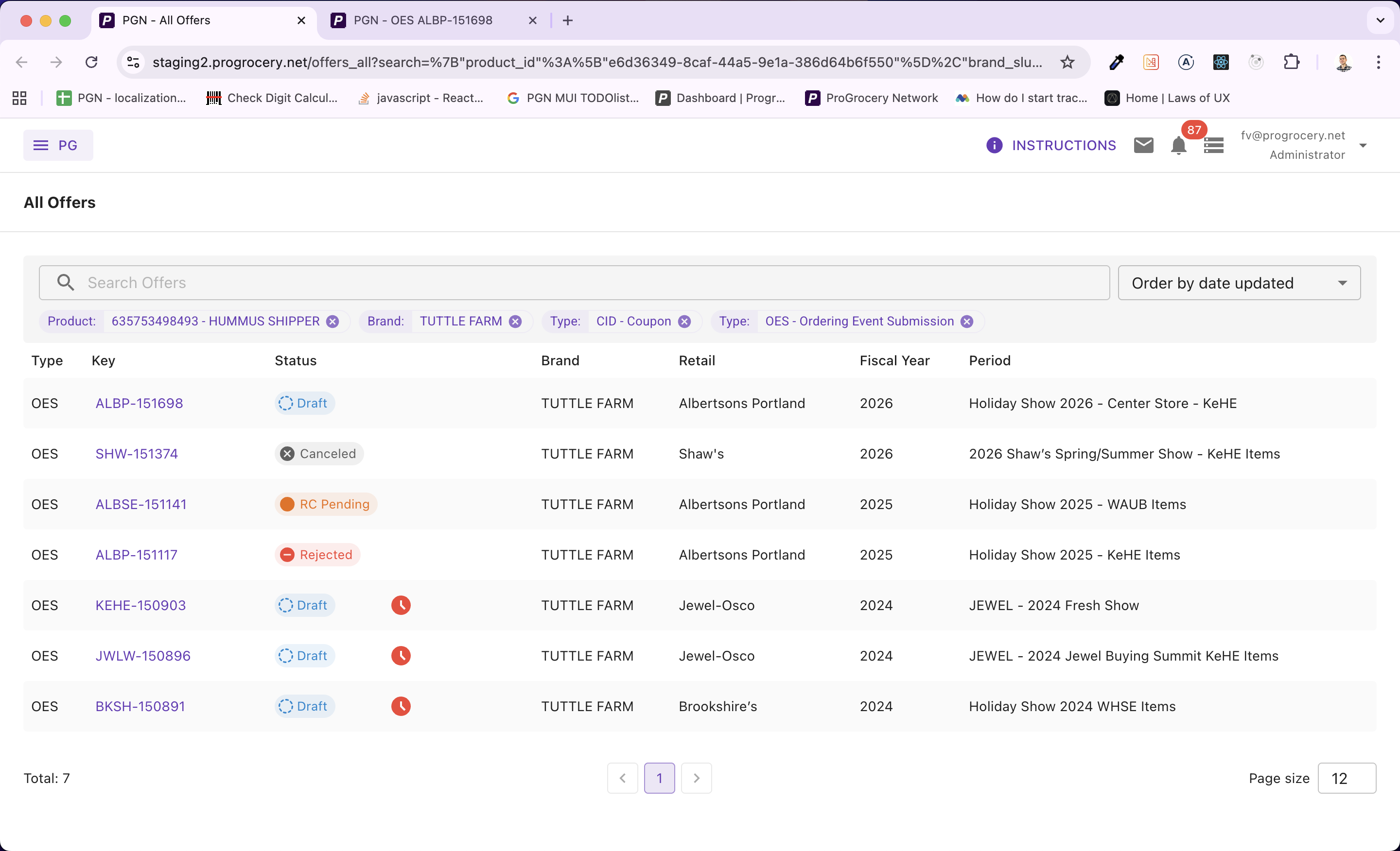 Aktívne filtre sa zobrazujú ako odstrániteľné chips s čitateľnými popiskami namiesto surových ID.